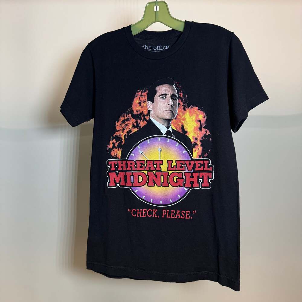 2018 The Office Michael Scott Threat Level Midnight Movie Poster Graphic T-Shirt